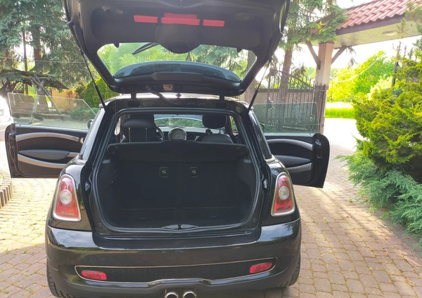 MINI Cooper S cena 33200 przebieg: 153537, rok produkcji 2010 z Paczków małe 497